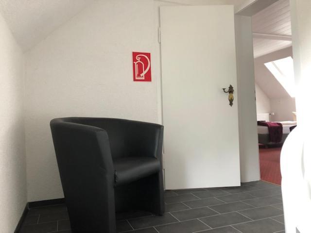 Hotel Saarland Lebach ภายนอก รูปภาพ