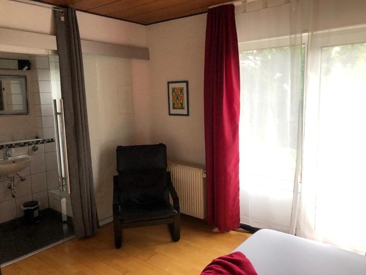 Hotel Saarland Lebach ภายนอก รูปภาพ