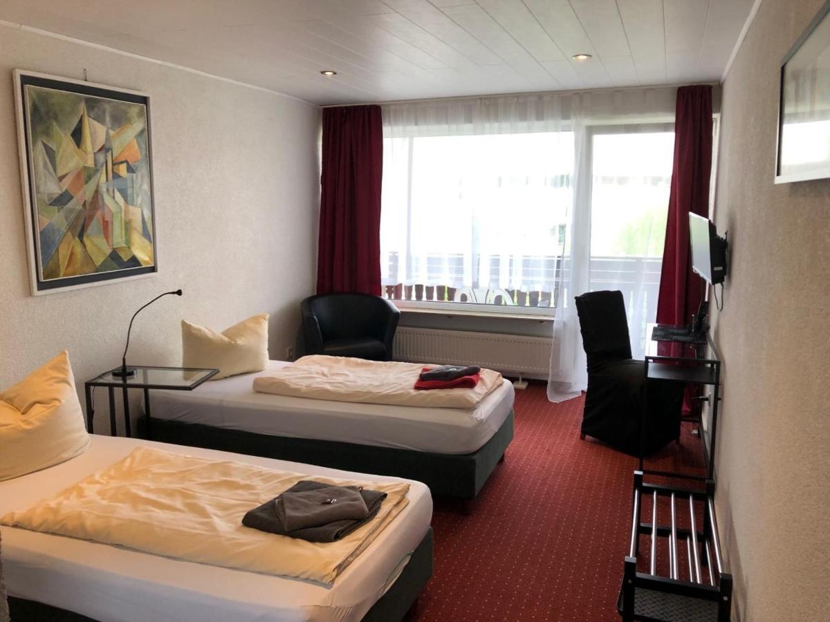 Hotel Saarland Lebach ภายนอก รูปภาพ