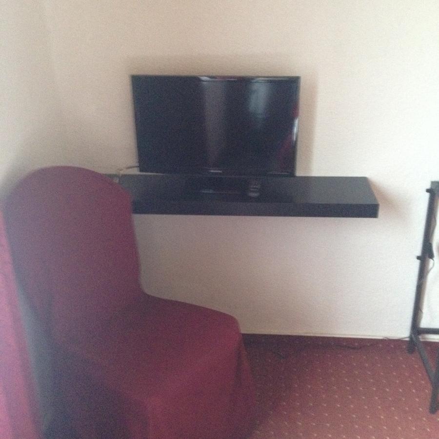 Hotel Saarland Lebach ภายนอก รูปภาพ