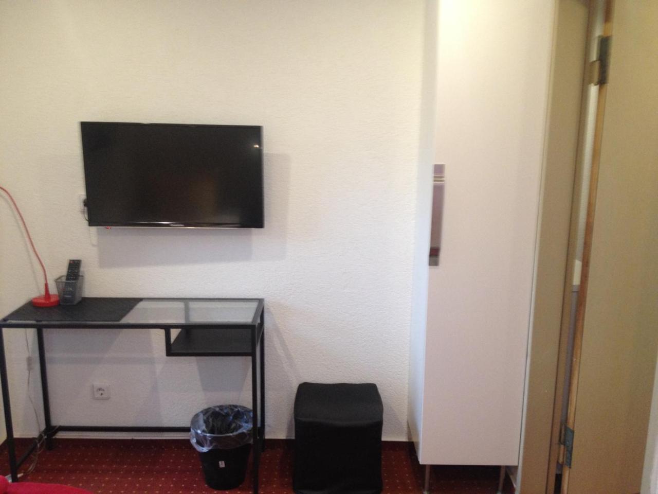 Hotel Saarland Lebach ภายนอก รูปภาพ